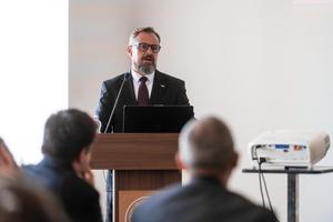 10_glodal_redesign_who_writes_the_rules_of_the_future_2025-2