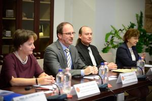 2_east_china_university_delegacio-2.jpg