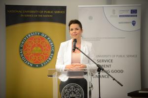 3_nagykoveti_forum_moldova_koller_boglarka-2