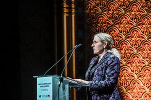 6_ellen_germain_eloadas_2022-2